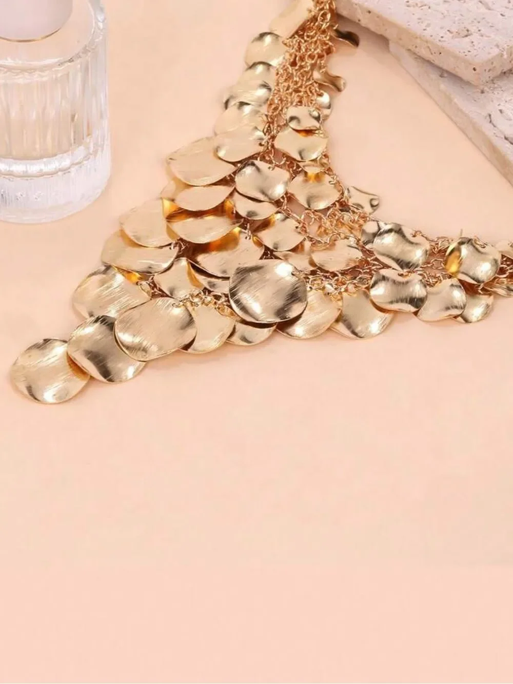 Zara eye catching